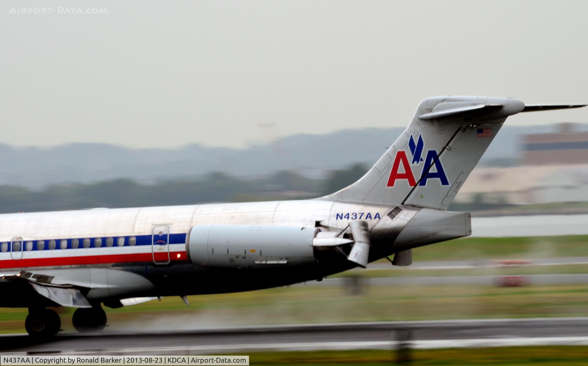 N437AA, 1987 McDonnell Douglas MD-83 (DC-9-83) C/N 49455, Good look at the trust reversers National