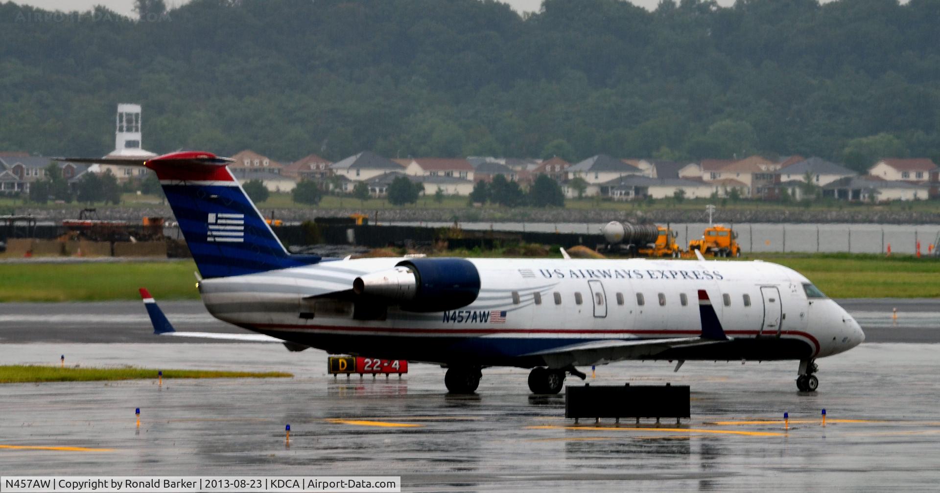N457AW, 2003 Canadair CRJ-200LR (CL-600-2B19) C/N 7854, Taxi National