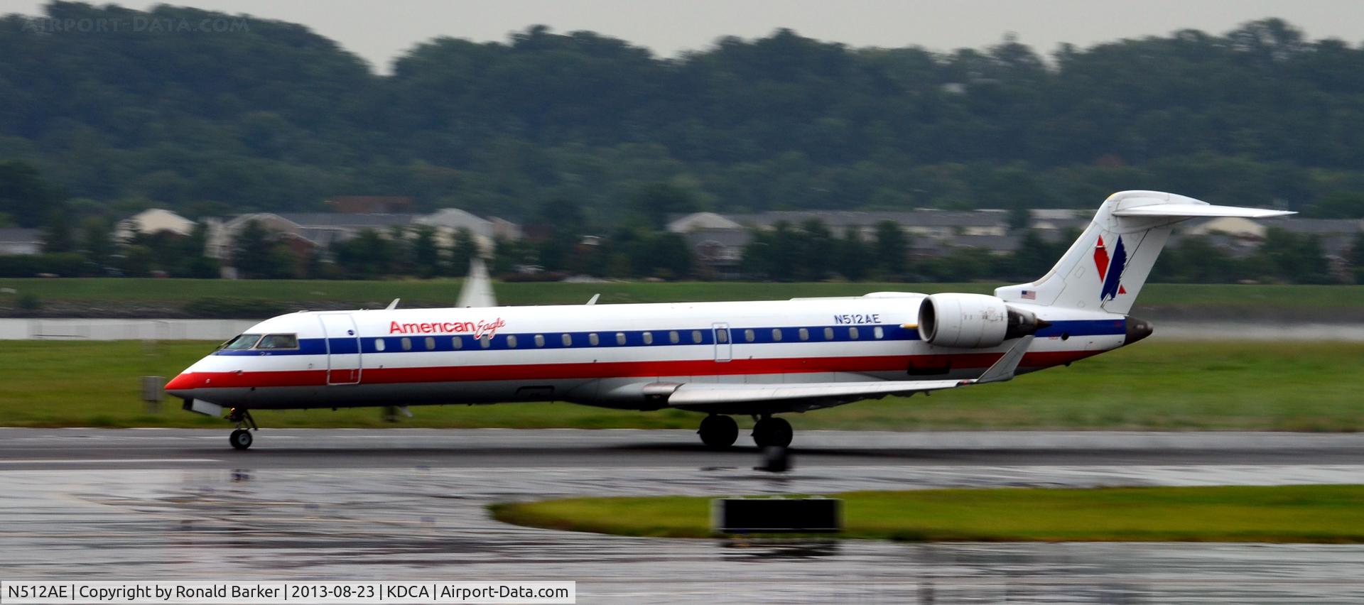 N512AE, Bombardier CRJ-701 (CL-600-2C10) Regional Jet C/N 10110, Takeoff National