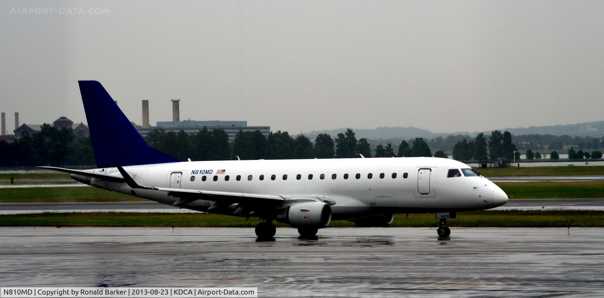 N810MD, 2004 Embraer 170SU (ERJ-170-100SU) C/N 17000026, Taxi National