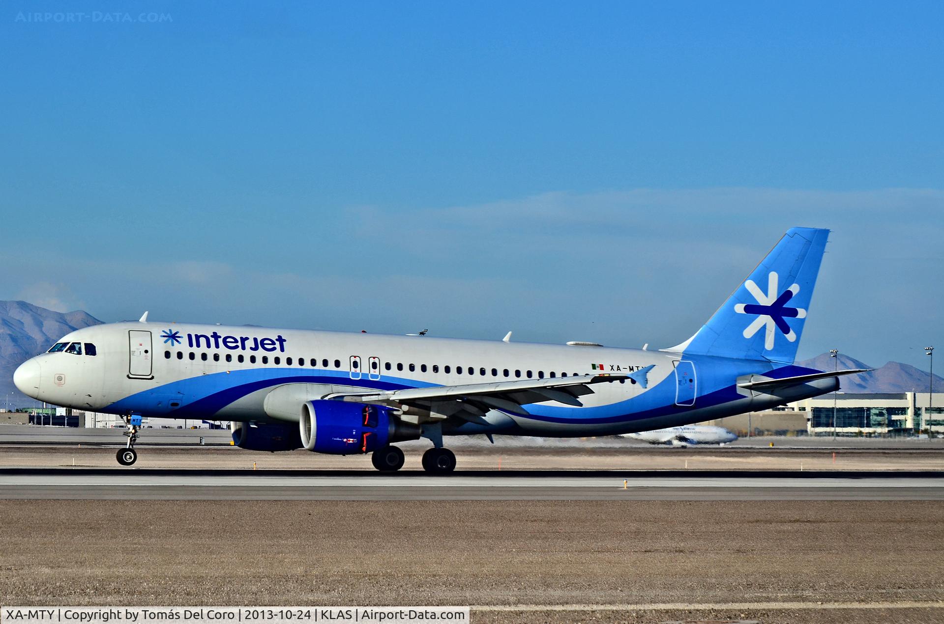XA-MTY, 2000 Airbus A320-214 C/N 1179, XA-MTY  Interjet 2000 Airbus A320-214 - cn 1179

Las Vegas - McCarran International (LAS / KLAS)
USA - Nevada, October 24, 2013
Photo: Tomás Del Coro