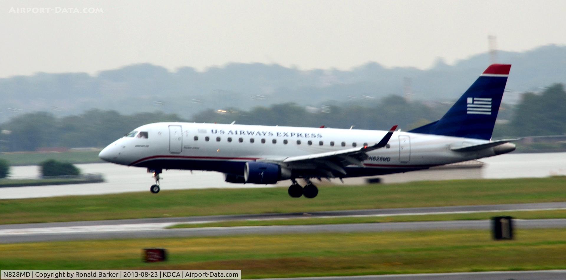 N828MD, 2005 Embraer 170SU (ERJ-170-100SU) C/N 17000048, Landing National