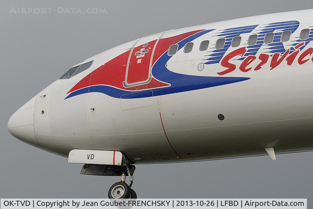 OK-TVD, 1999 Boeing 737-86N C/N 28595, QS2493 from Palma landing 23
