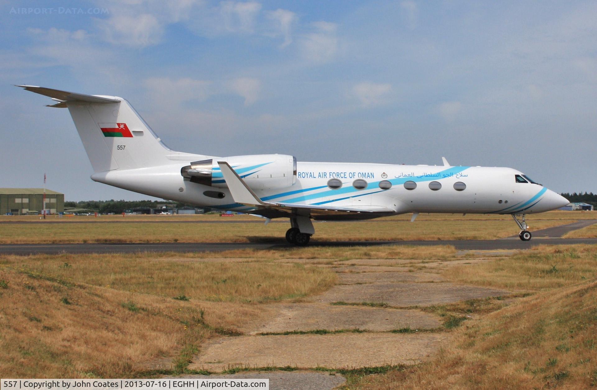 557, 1991 Gulfstream Aerospace Gulfstream IV C/N 1168, Calling in on way to RIAT 2013 static park.