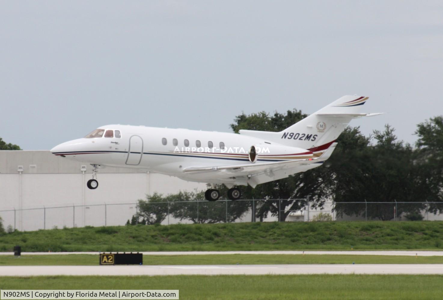 N902MS, 2006 Hawker Beechcraft Hawker 900XP C/N HA-0196, Hawker 900XP