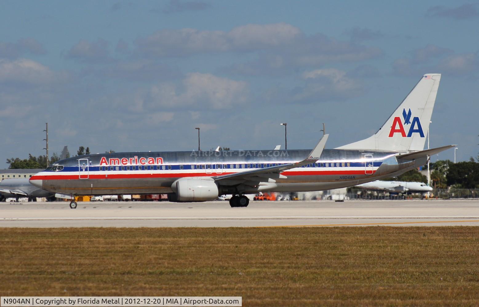 N904AN, 1999 Boeing 737-823 C/N 29506, American 737-800