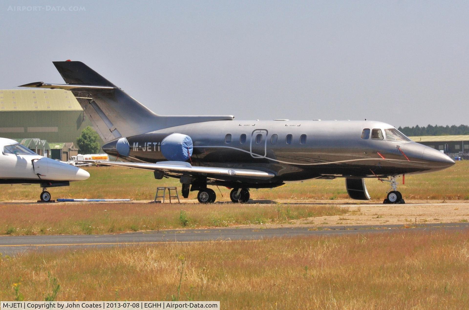 M-JETI, 1986 British Aerospace BAe.125-800B C/N 258056, Parked at Jetworks.