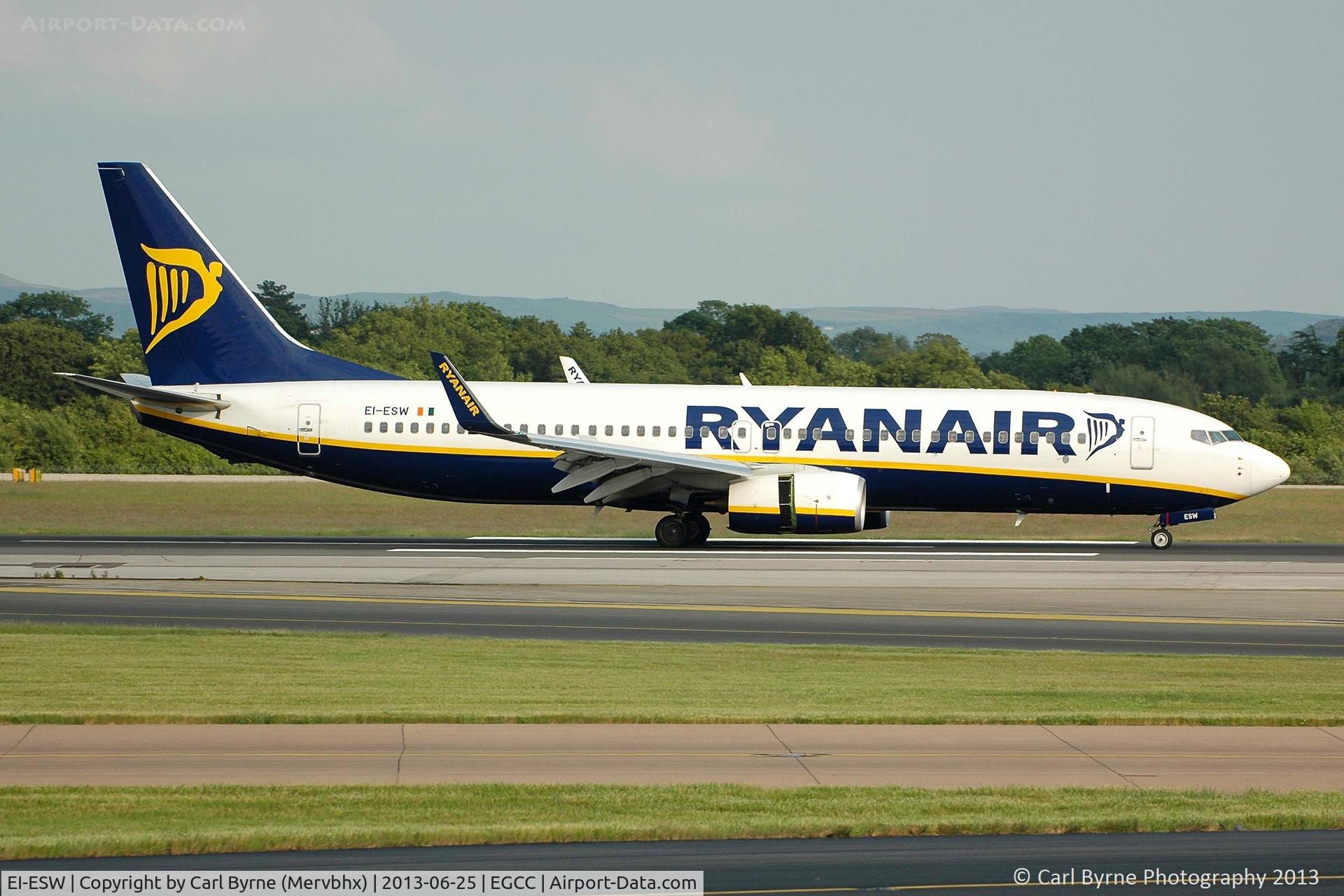 EI-ESW, 2011 Boeing 737-8AS C/N 34997, Taken from the Aviation Viewing Park.