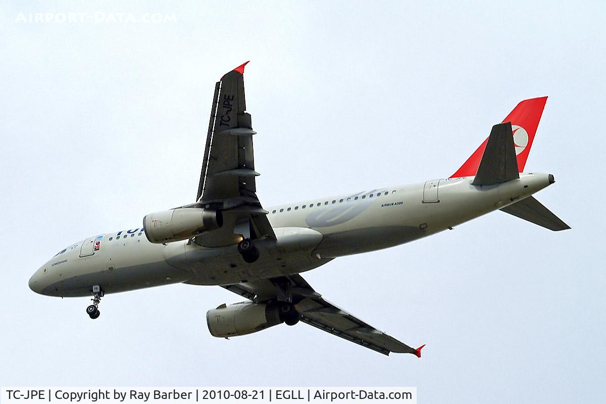 TC-JPE, 2006 Airbus A320-232 C/N 2941, Airbus A320-232 [2941] (THY Turkish Airlines) Heathrow~G 21/08/2010. On approach 27R