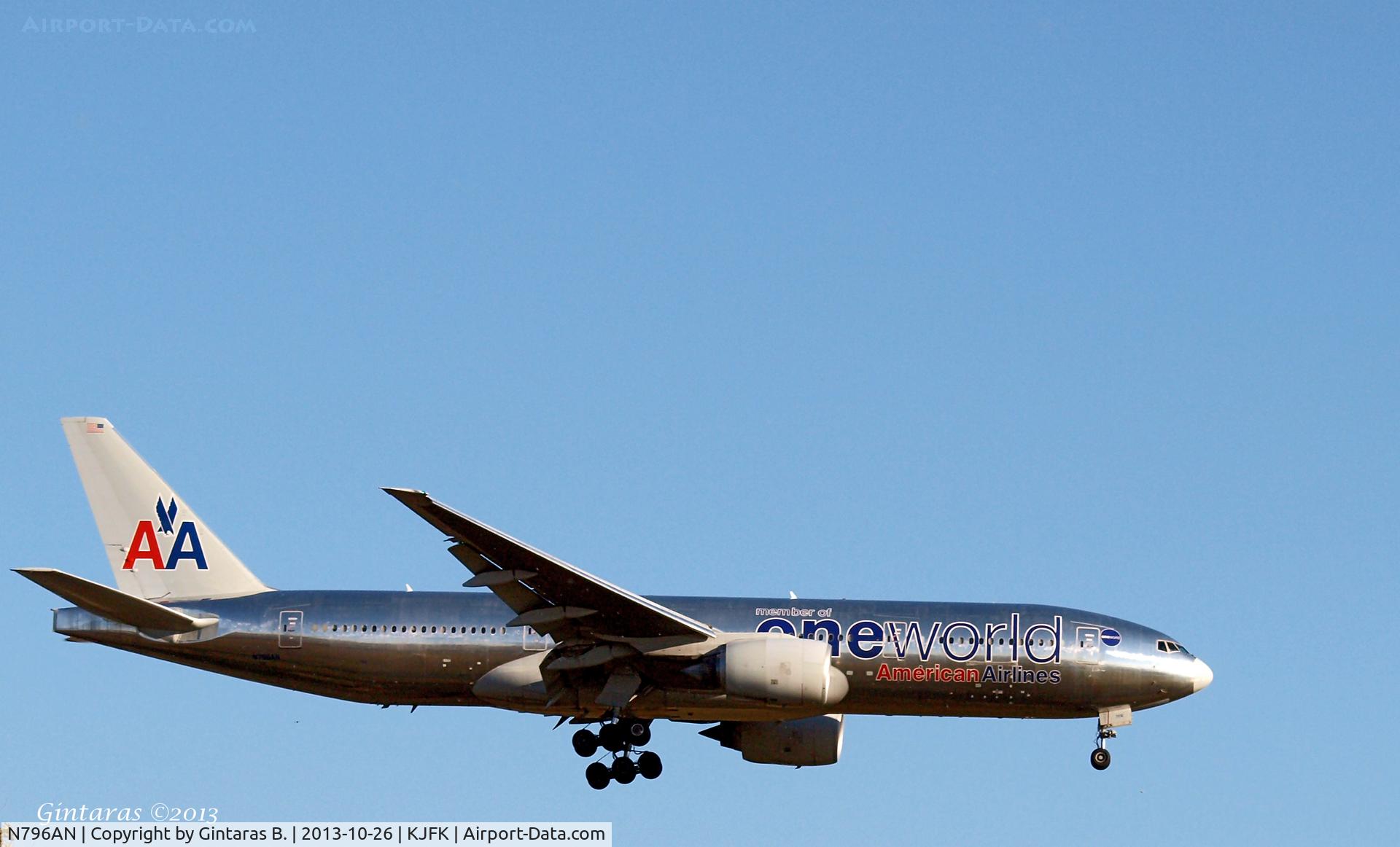 N796AN, 2000 Boeing 777-223 C/N 30796, Going to a landing on 22L @ JFK