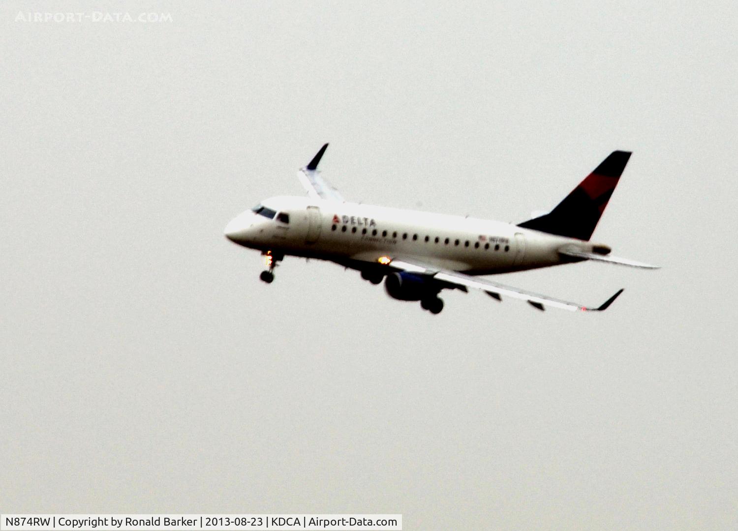 N874RW, 2006 Embraer 170SU (ERJ-170-100SU) C/N 17000148, Circle to Land National