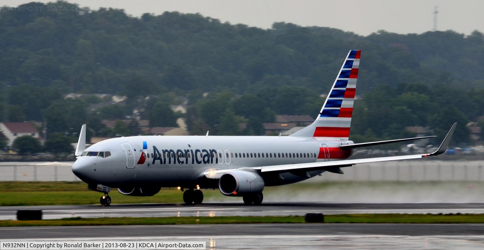 N932NN, 2013 Boeing 737-832 C/N 33488, Takeoff National