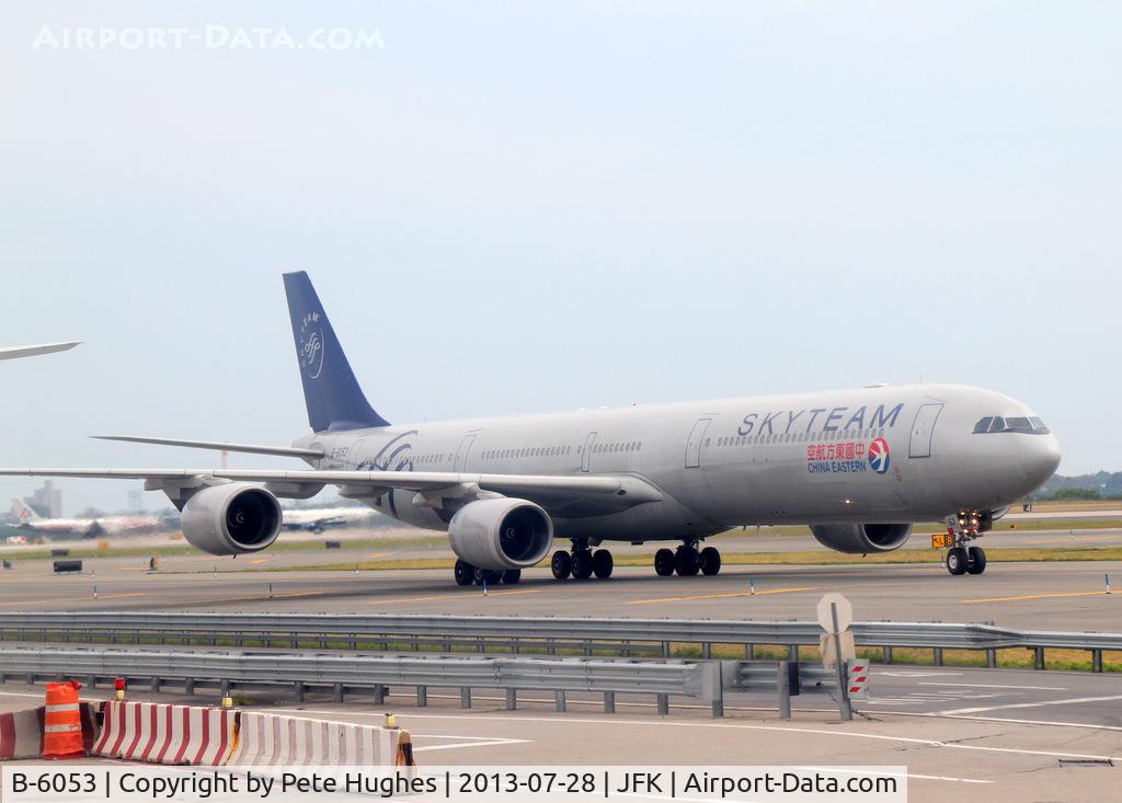 B-6053, 2004 Airbus A340-642 C/N 577, B-6053 China Eastern A340 in Skyteam colours at JFK
