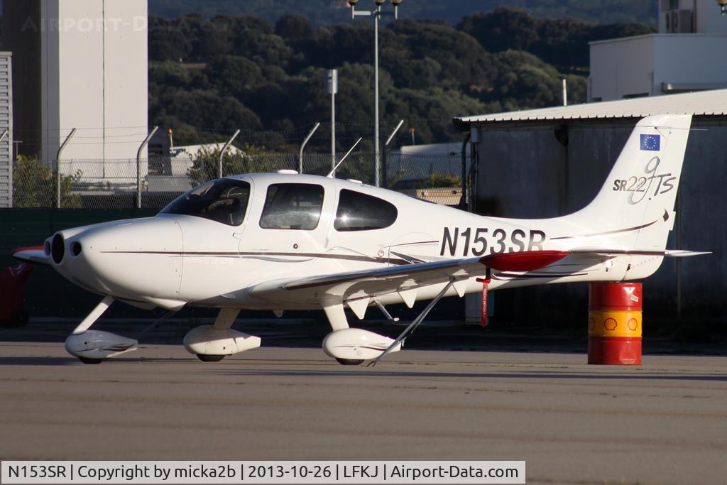 N153SR, 2006 Cirrus SR22 GTS C/N 1962, Parked