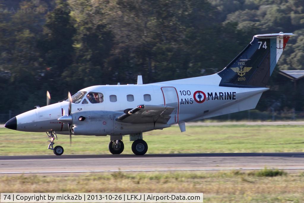 74, Embraer EMB-121AN Xingu C/N 121074, Take off