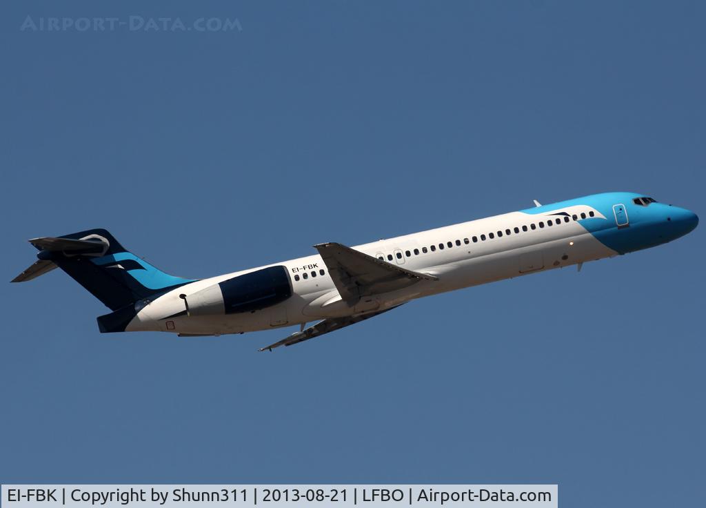 EI-FBK, 2004 Boeing 717-2BL C/N 55182, Taking off from rwy 32L still with Mexicana Click c/s