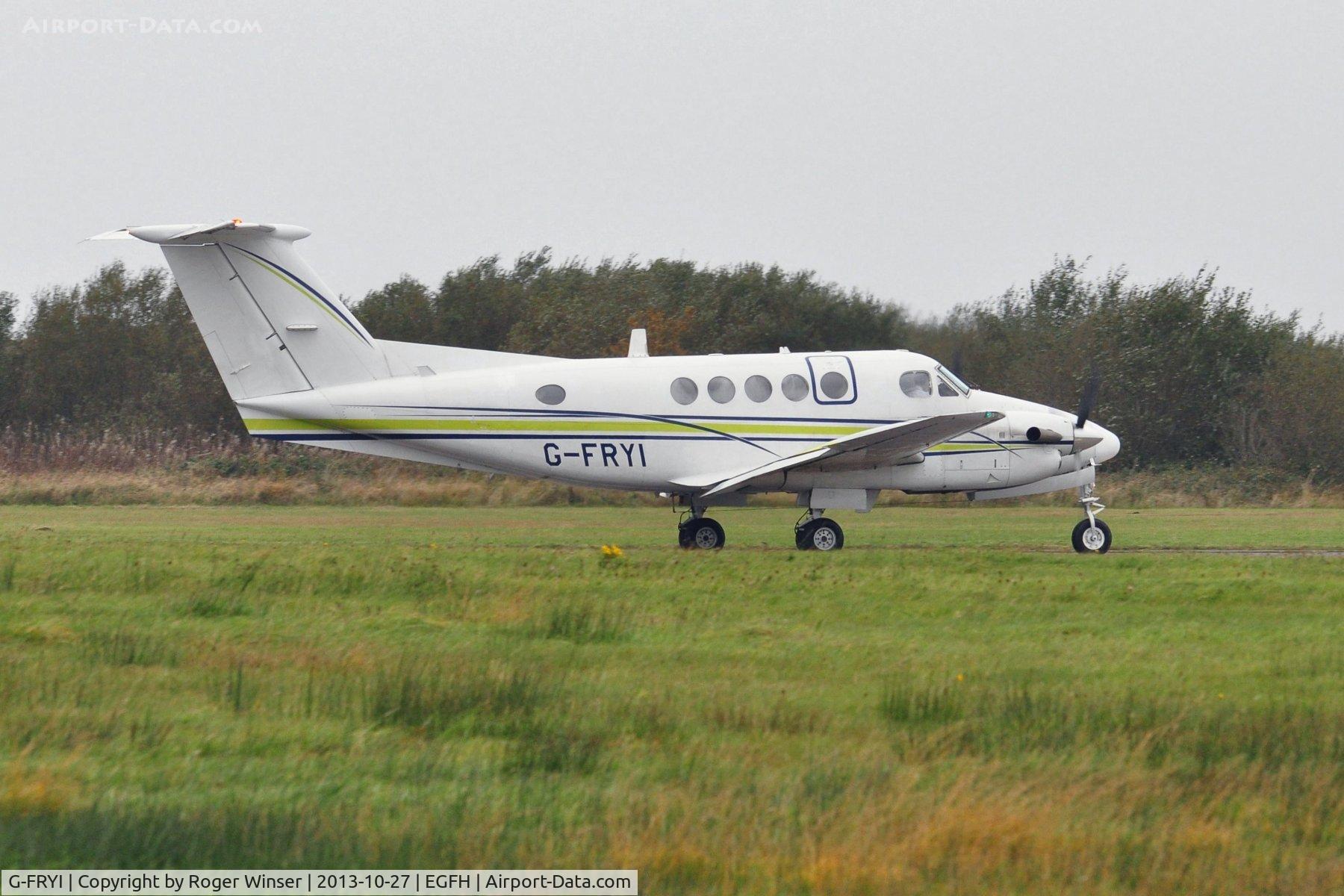 G-FRYI, 1976 Beech 200 Super King Air C/N BB-210, Visiting Super King Air of London Executive Aviation back tracking Runway 22.