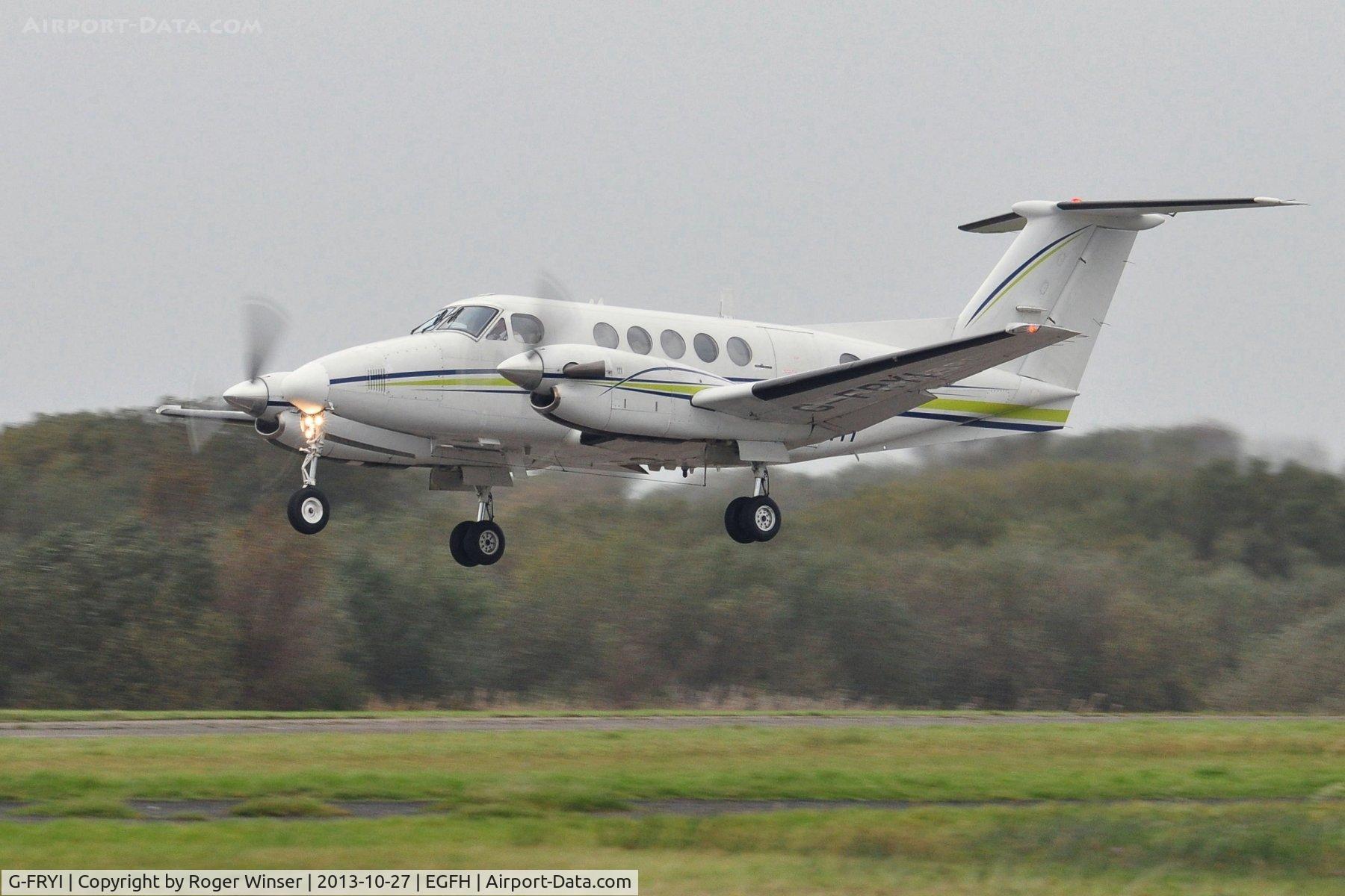 G-FRYI, 1976 Beech 200 Super King Air C/N BB-210, Visiting Super King Air of London Executive Aviation departing Runway 22.