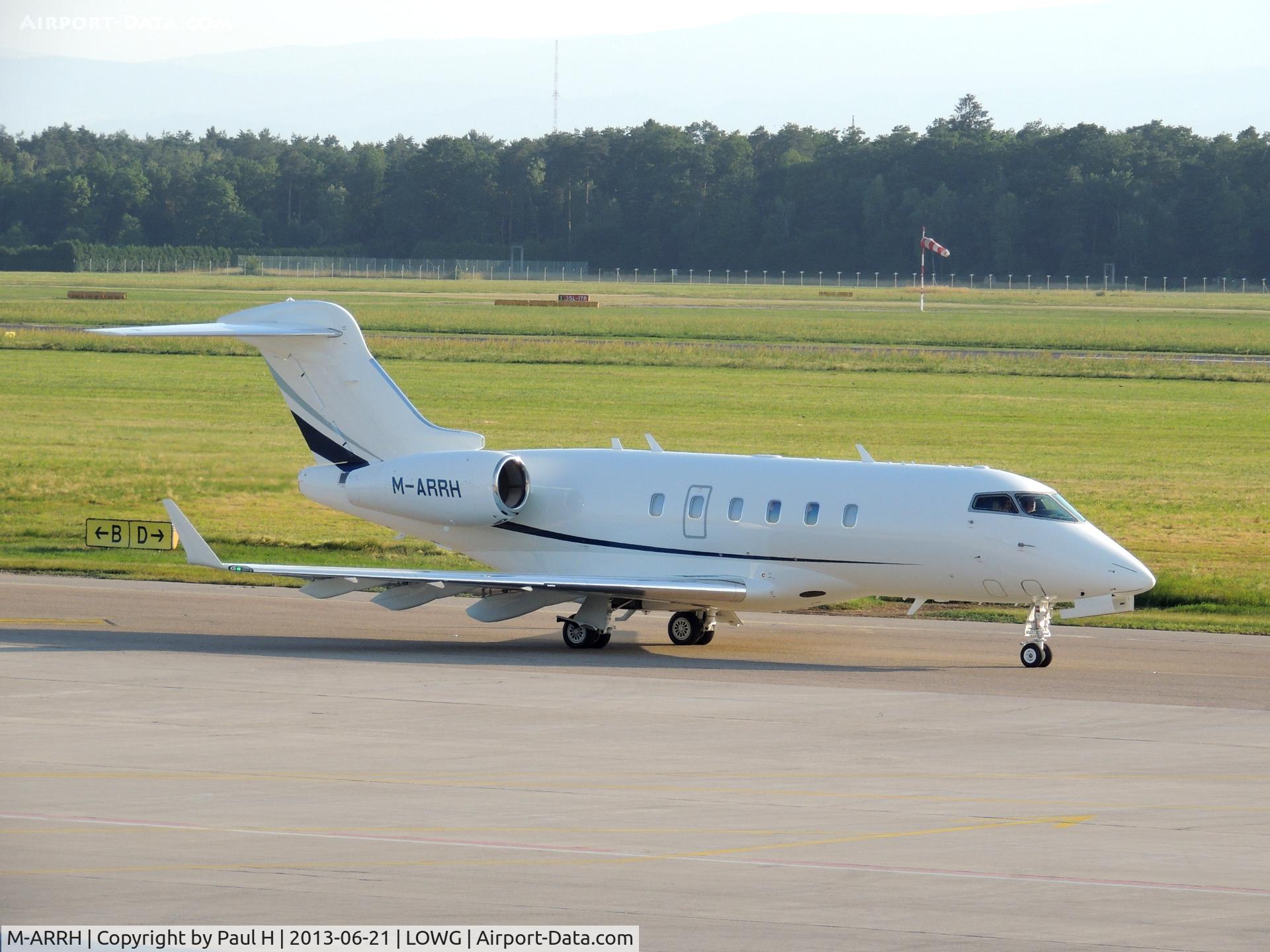 M-ARRH, 2013 Bombardier Challenger 300 (BD-100-1A10) C/N 20400, Bussines charter for Dj-Festival