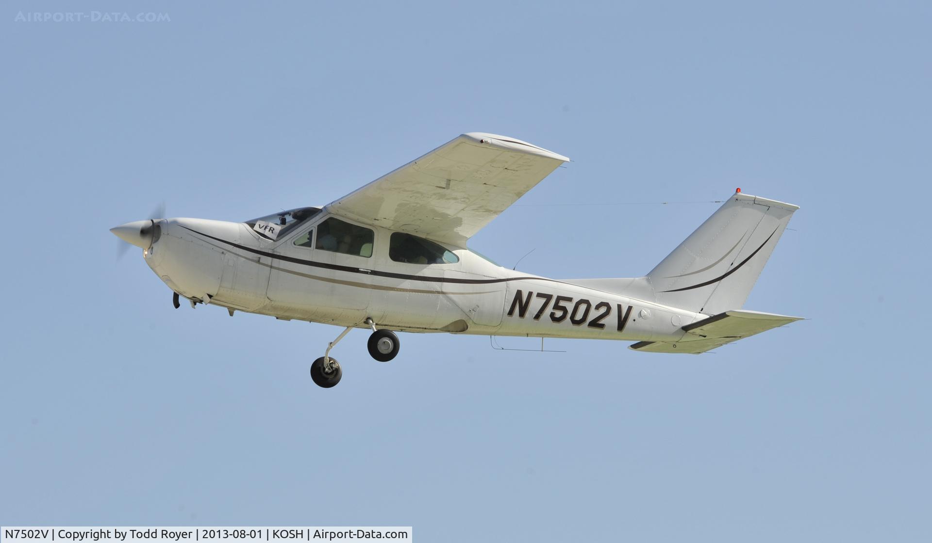 N7502V, 1975 Cessna 177RG Cardinal C/N 177RG0801, Airventure 2013