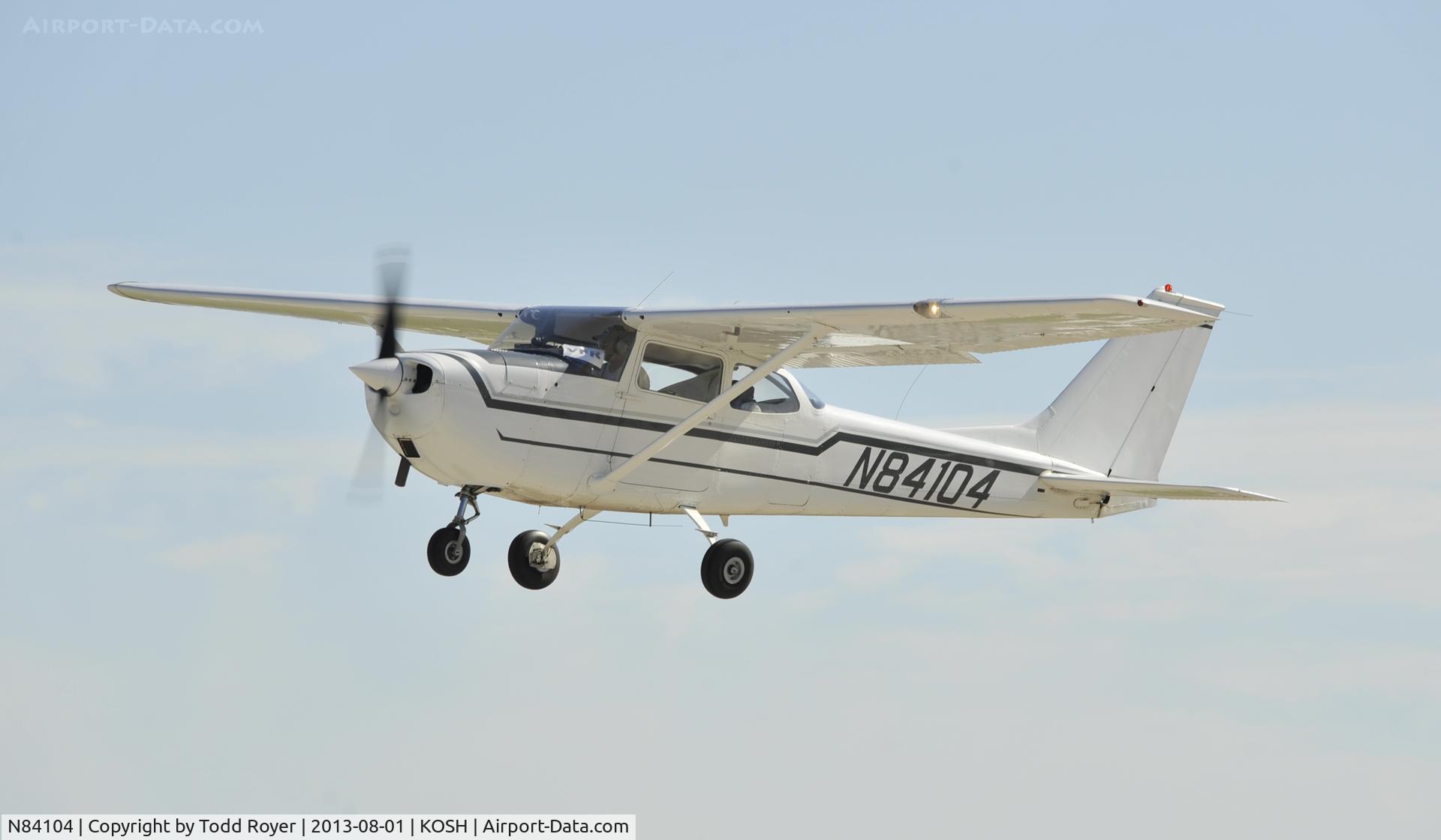 N84104, 1969 Cessna 172K Skyhawk C/N 17258334, Airventure 2013