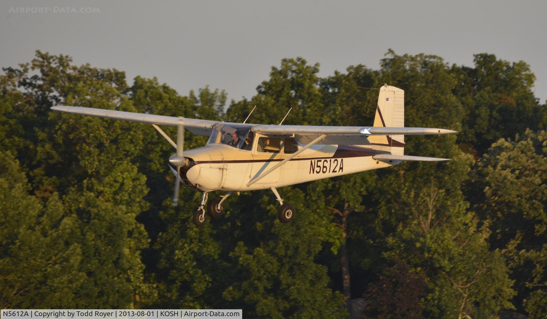 N5612A, 1956 Cessna 172 C/N 28212, Airventure 2013