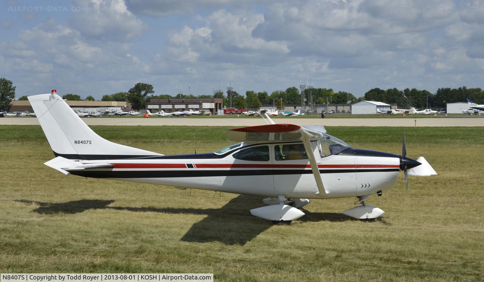 N8407S, 1965 Cessna 182H Skylane C/N 18256507, Airventure 2013