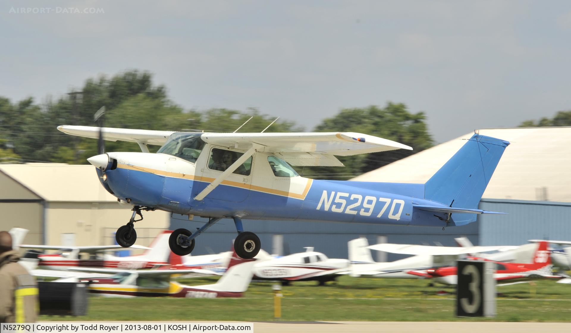 N5279Q, 1972 Cessna 150L C/N 15073179, Airventure 2013