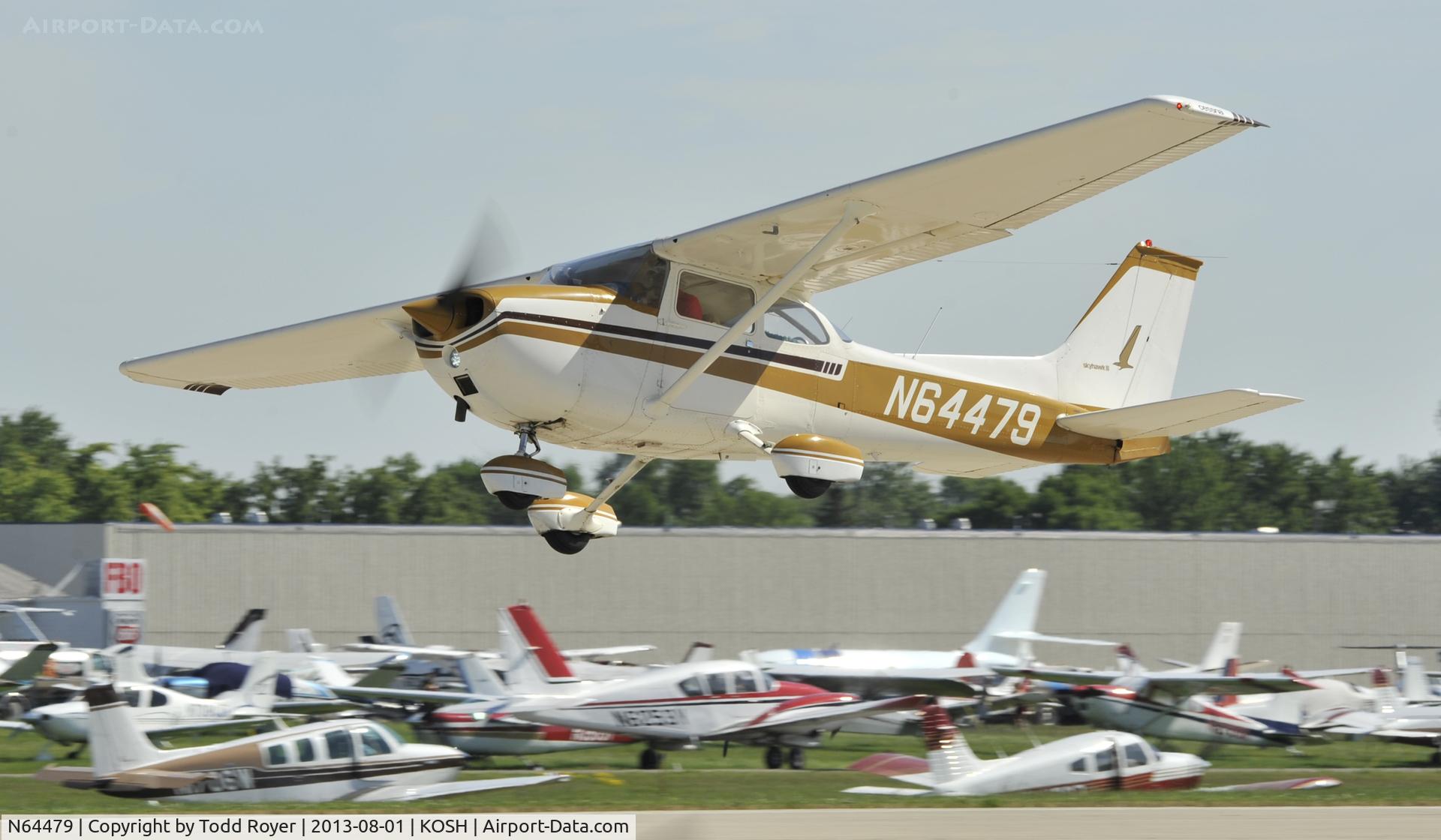 N64479, 1975 Cessna 172M C/N 17265259, Airventure 2013