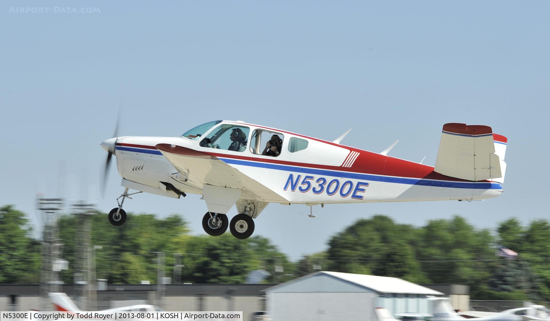 N5300E, 1958 Beech K35 Bonanza C/N D-5765, Airventure 2013
