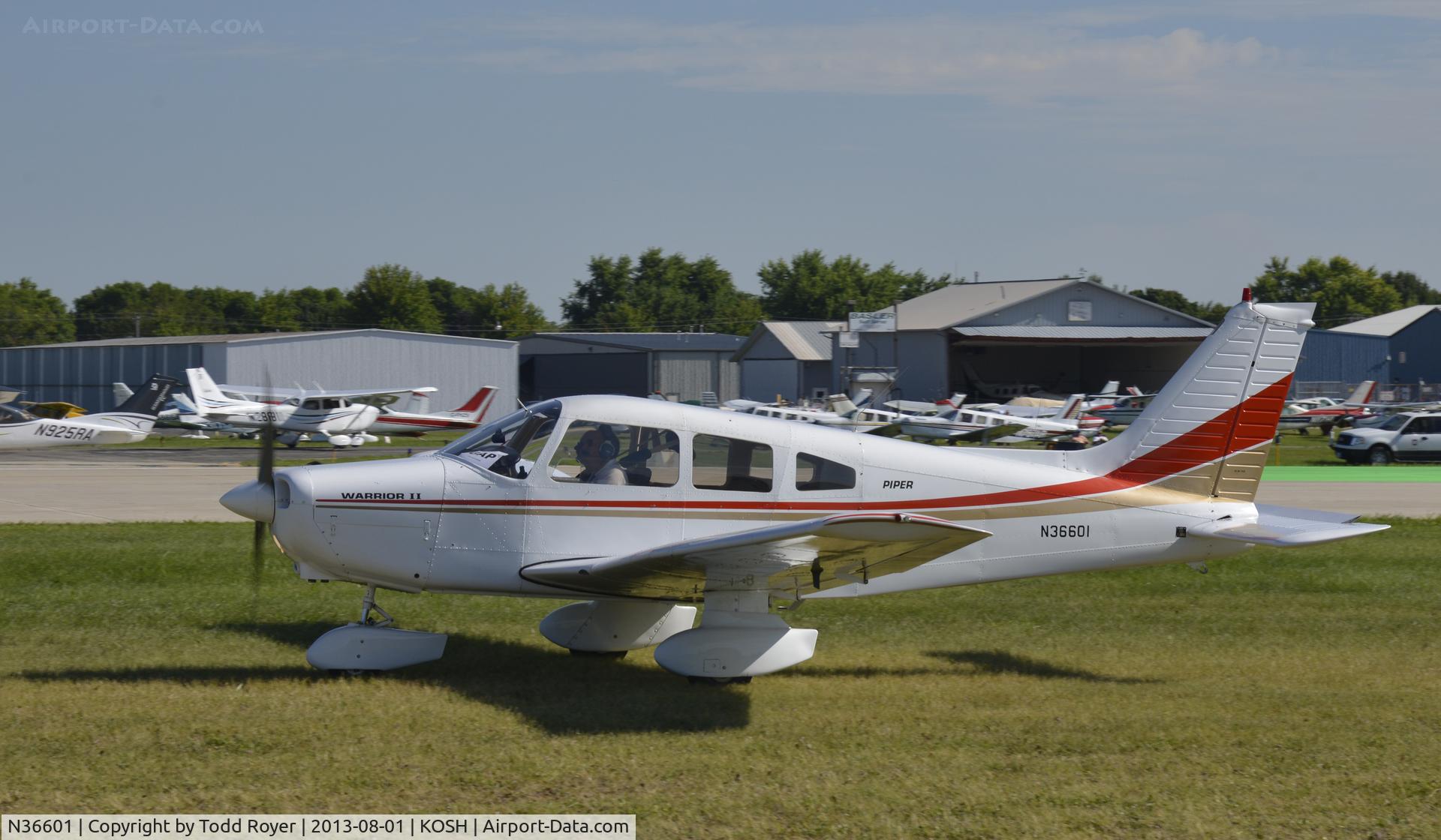 N36601, 1978 Piper PA-28-161 C/N 28-7816671, Airventure 2013
