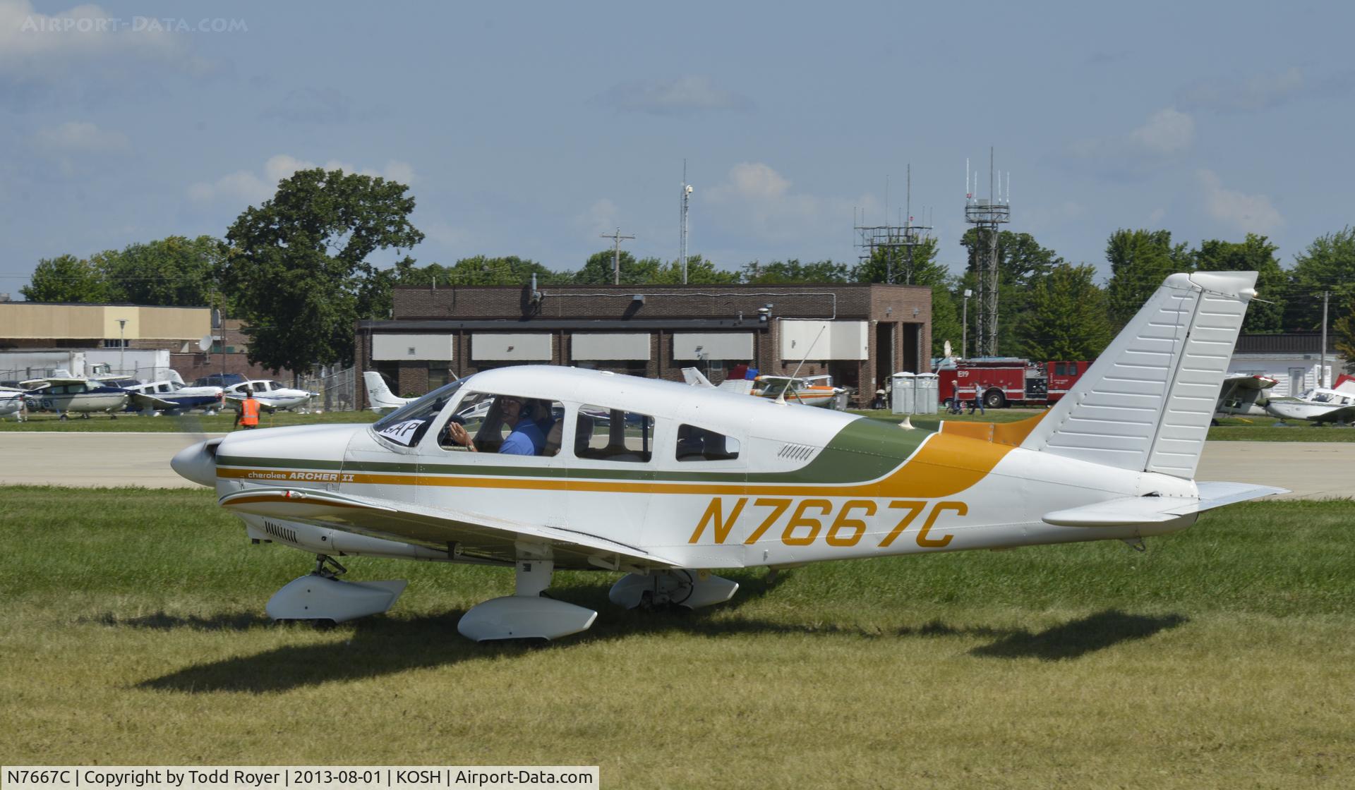 N7667C, 1975 Piper PA-28-181 C/N 28-7690074, Airventure 2013