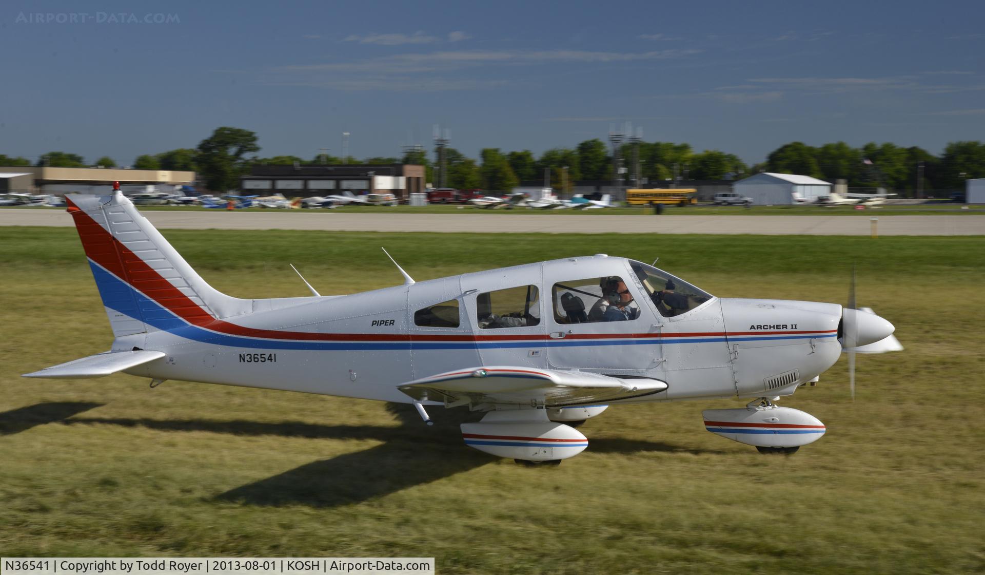 N36541, 1978 Piper PA-28-181 Archer C/N 28-7890521, Airventure 2013