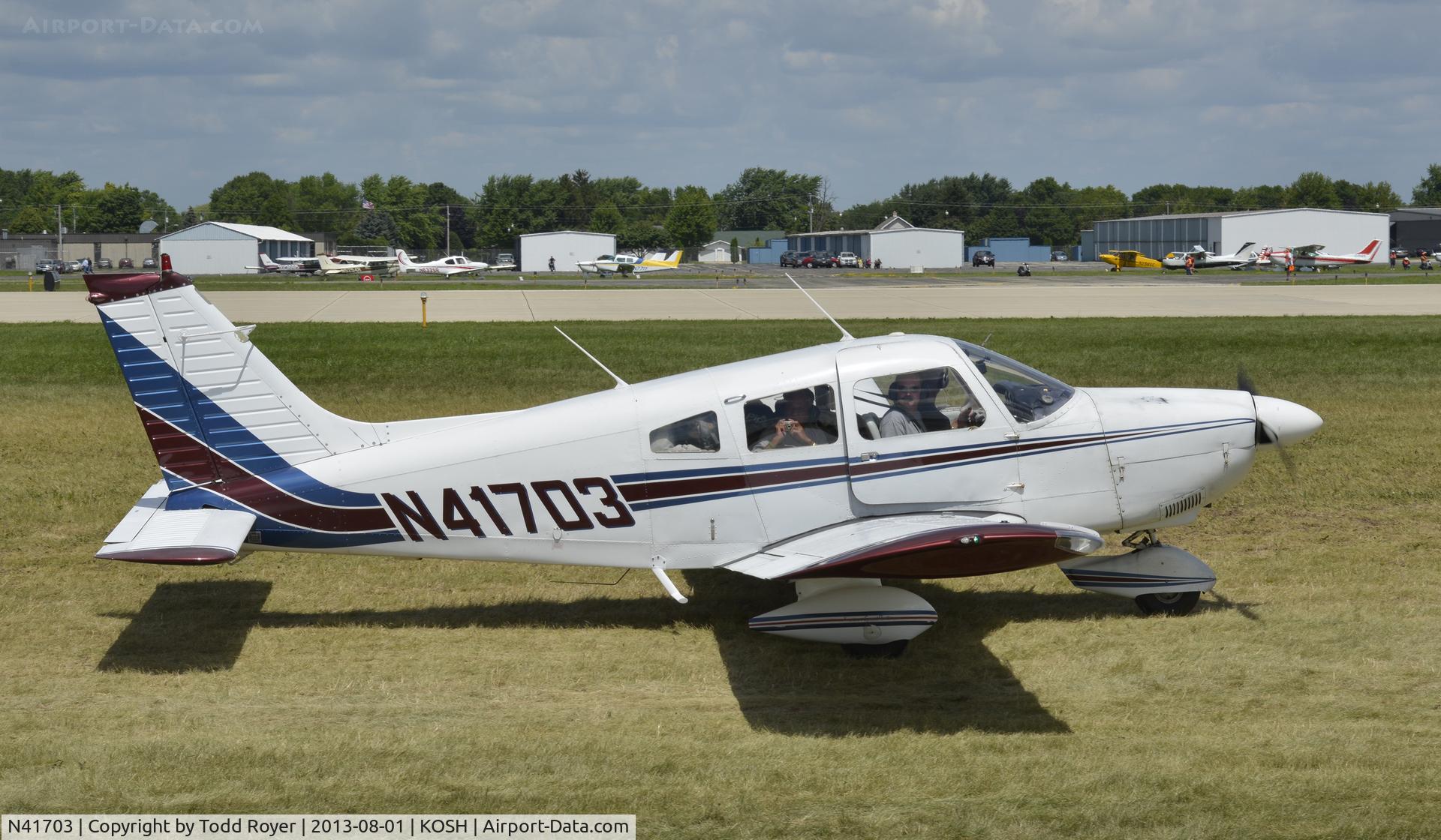N41703, 1974 Piper PA-28-180 C/N 28-7405134, Airventure 2013