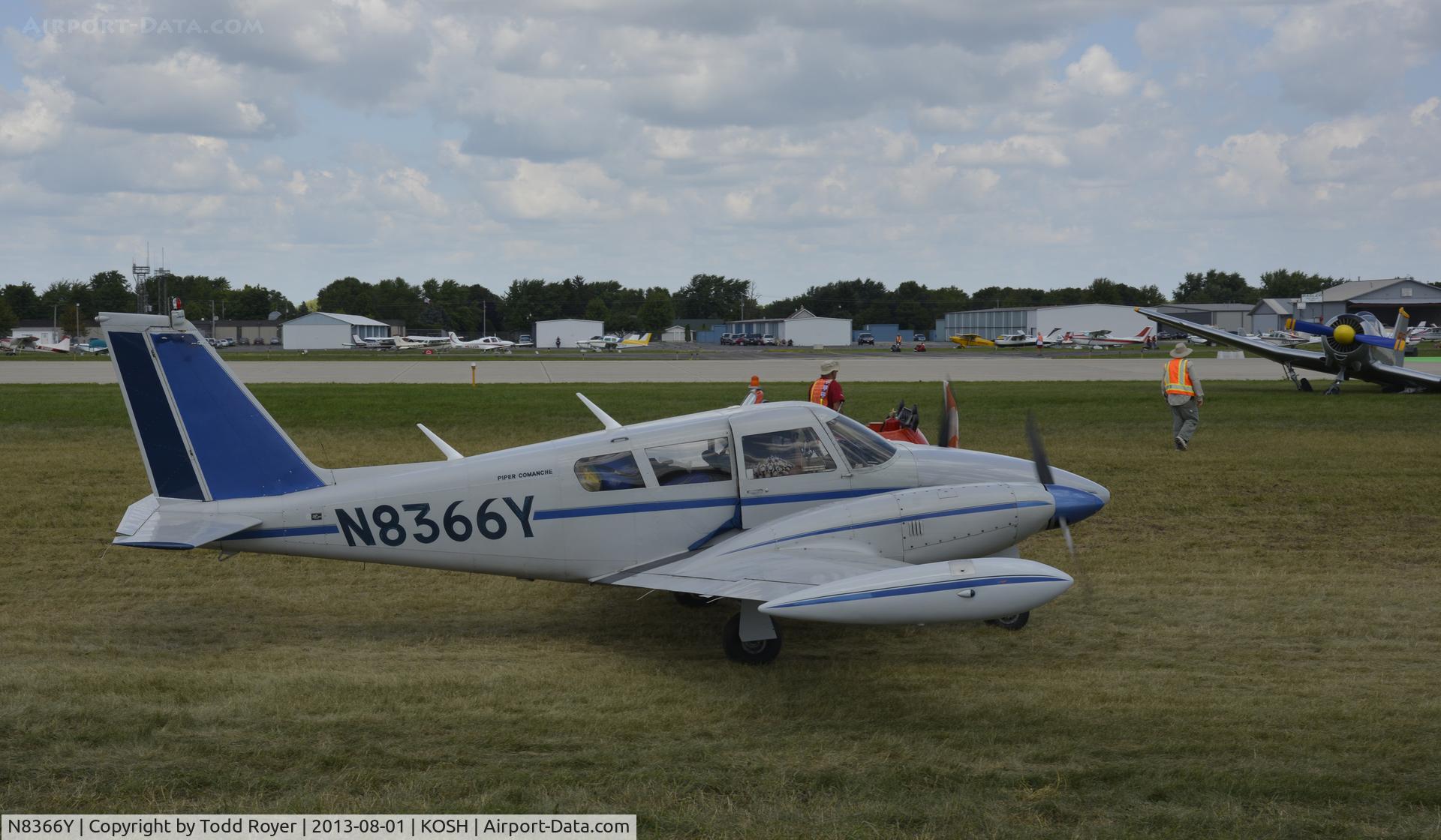 N8366Y, 1967 Piper PA-30-160 Twin Comanche Twin Comanche C/N 30-1516, Airventure 2013