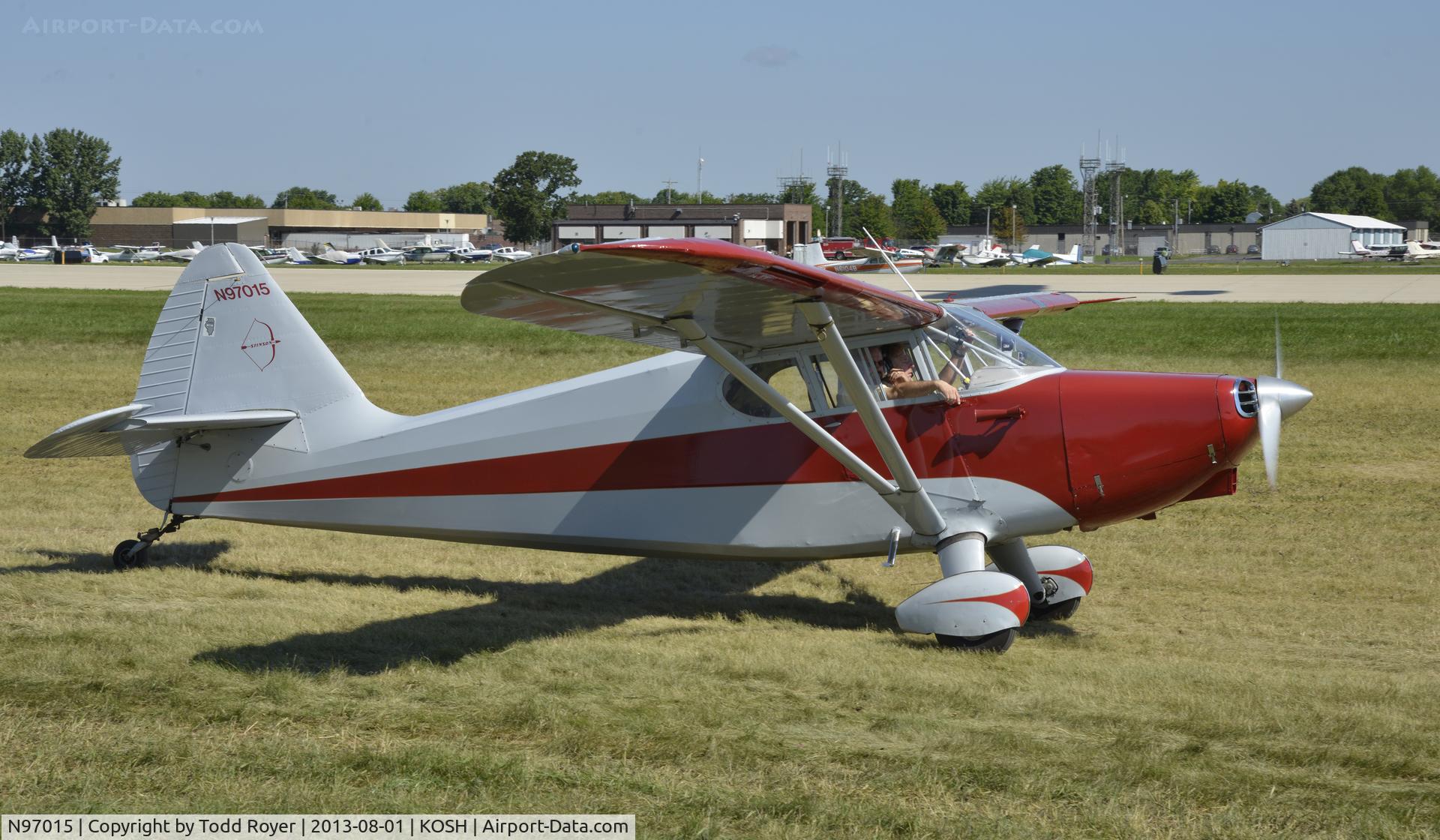 N97015, 1946 Stinson 108-1 Voyager C/N 108-1015, Airventure 2013