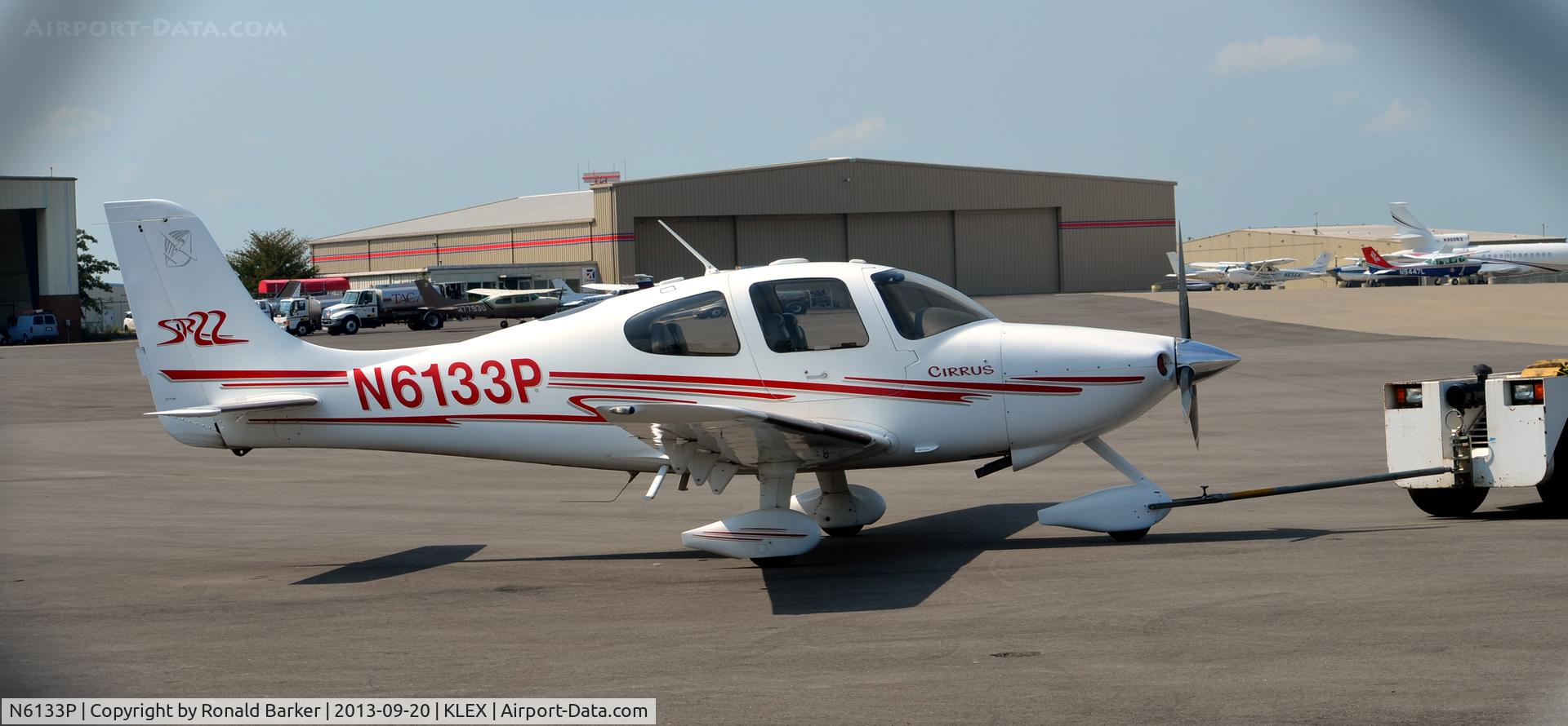 N6133P, 2003 Cirrus SR22 C/N 0639, Towed Lexington