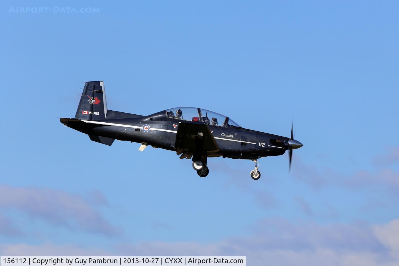 156112, 2000 Raytheon CT-156 Harvard II C/N PF-12, Landing