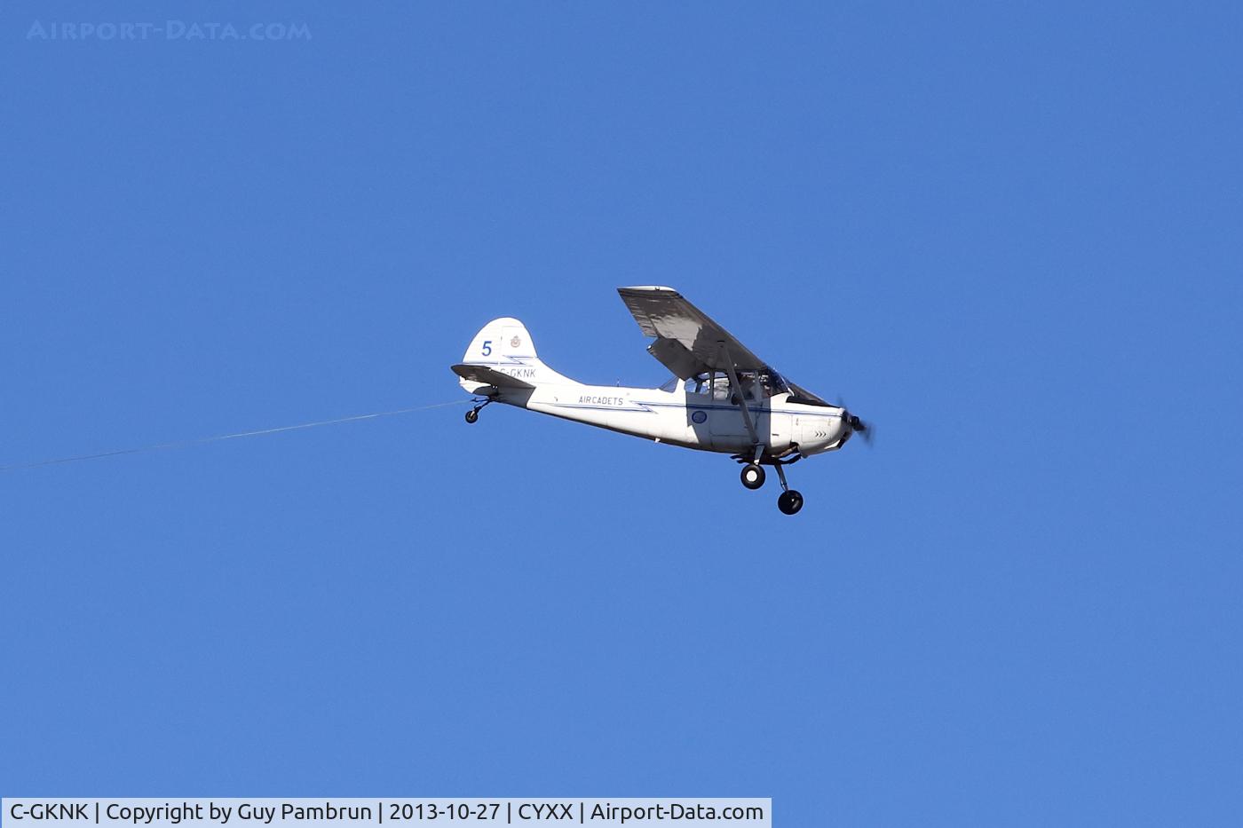 C-GKNK, 1953 Cessna 305A C/N 23459, Landing