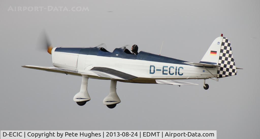 D-ECIC, 1941 Klemm Kl-35D C/N 2013, D-ECIC Kl35 departing Tankosh 2013, Tannheim