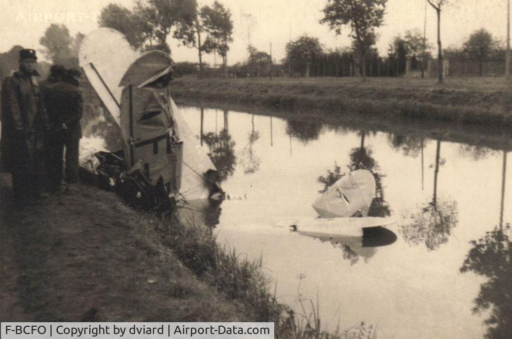 F-BCFO, Nord Stampe SV-4C C/N 272, Crash dans le canal de la Marne au Rhin à Saint-Dizier