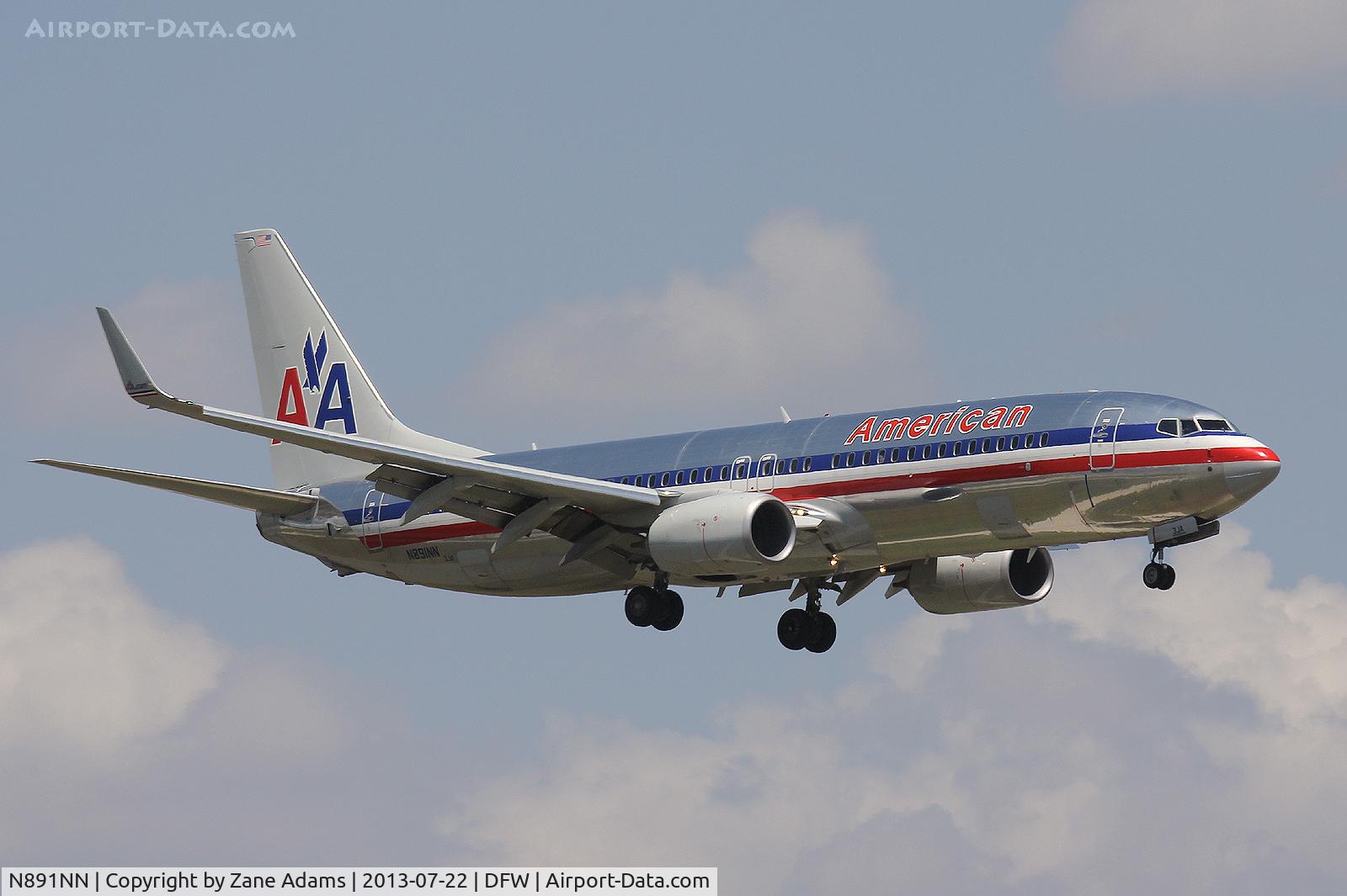 N891NN, 2012 Boeing 737-823 C/N 33315, Landing at DFW Airport