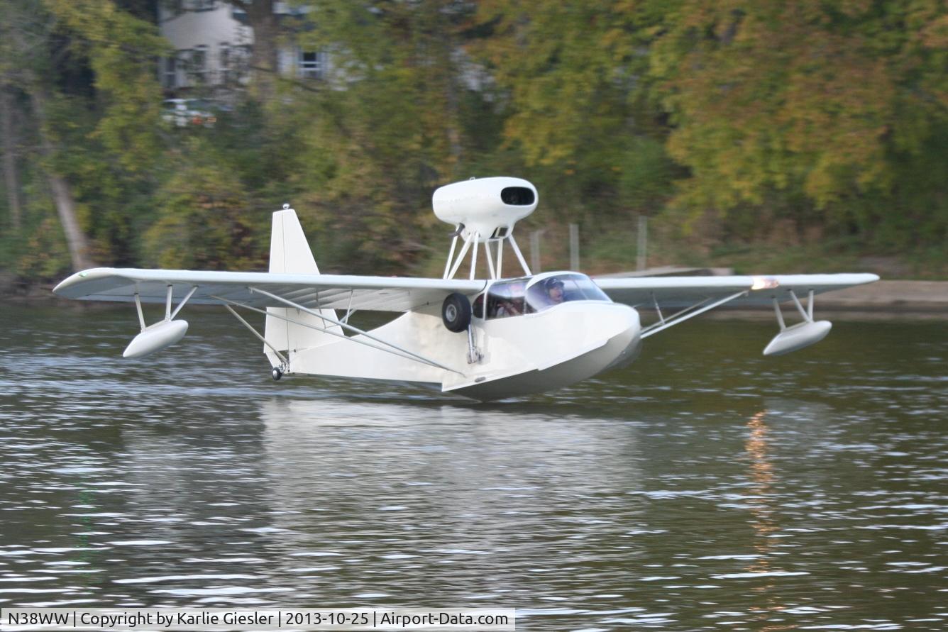 N38WW, 1994 Volmer VJ-22 Sportsman C/N 74555, Volmer VJ-22 Sportsman operating from the Fox River in St. Charles, IL USA