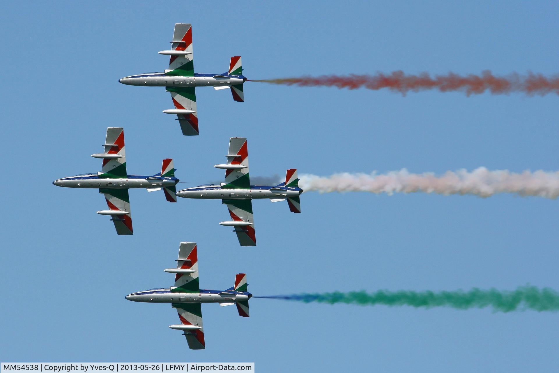 MM54538, Aermacchi MB-339PAN C/N 6759/154/AA070, Italian Air Force Aermacchi MB-339PAN, Number 1 in may 2013, Frecce Tricolori Aerobatic Team Leader, Salon De Provence Air Base 701 (LFMY) Open day 2013