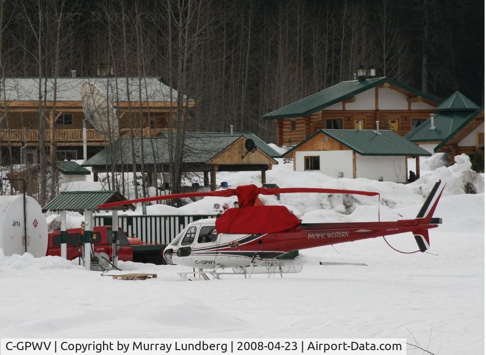 C-GPWV, 1982 Aerospatiale AS-350B Ecureuil C/N 1637, At Bell II Lodge on the Stewart-Cassiar Highway in northern British Columbia, working for Last Frontier Heliskiing.