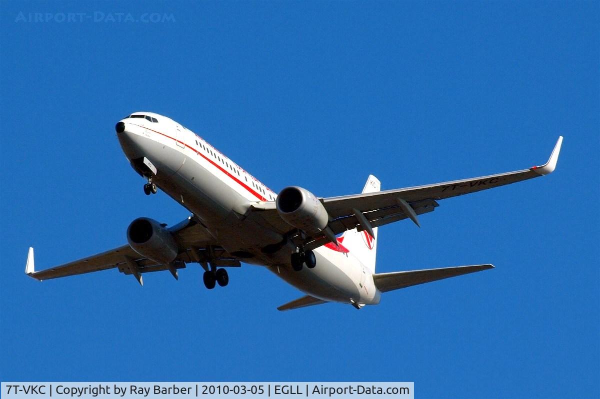 7T-VKC, 2005 Boeing 737-8D6 C/N 34166, Boeing 737-8D6 [34166] (Air Algerie) Home~G 05/03/2010 On approach 27R.