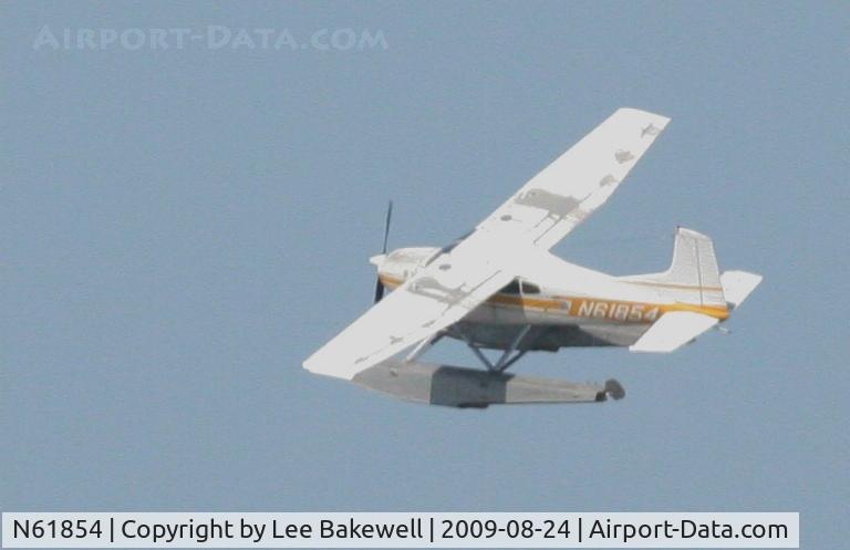 N61854, 1977 Cessna 180K Skywagon C/N 18052805, Photo taken while plane was operating over Forest Lake, MN