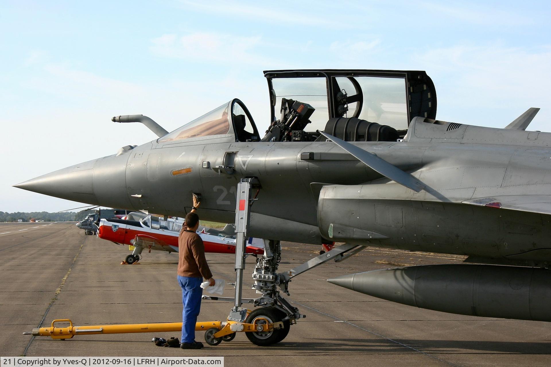 21, Dassault Rafale M C/N 21, French Naval Aviation Dassault Rafale M, Static Display, Lann-Bihoué Naval Air Base (LFRH-LRT)