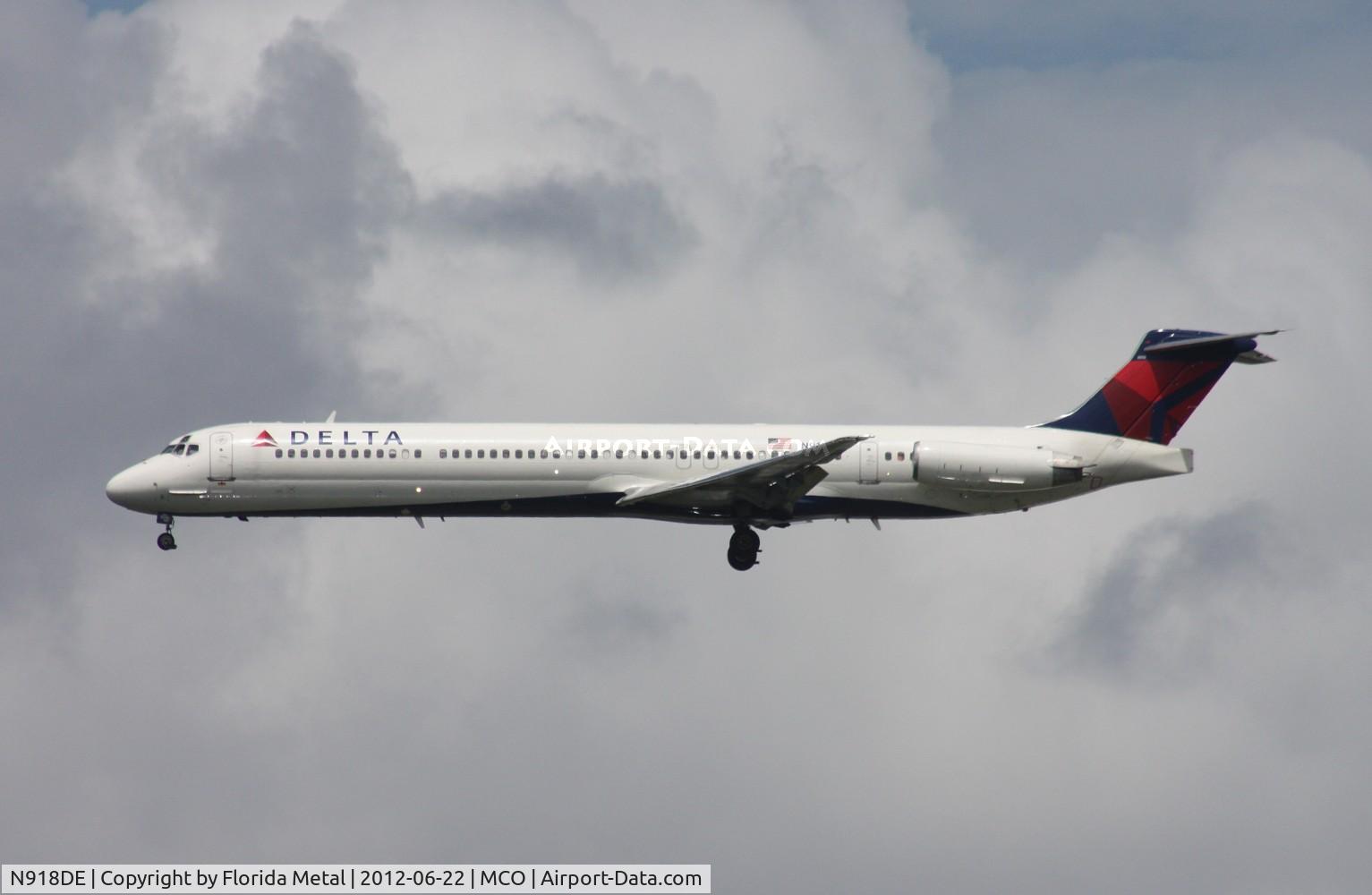 N918DE, 1993 McDonnell Douglas MD-88 C/N 49959, Delta MD-88