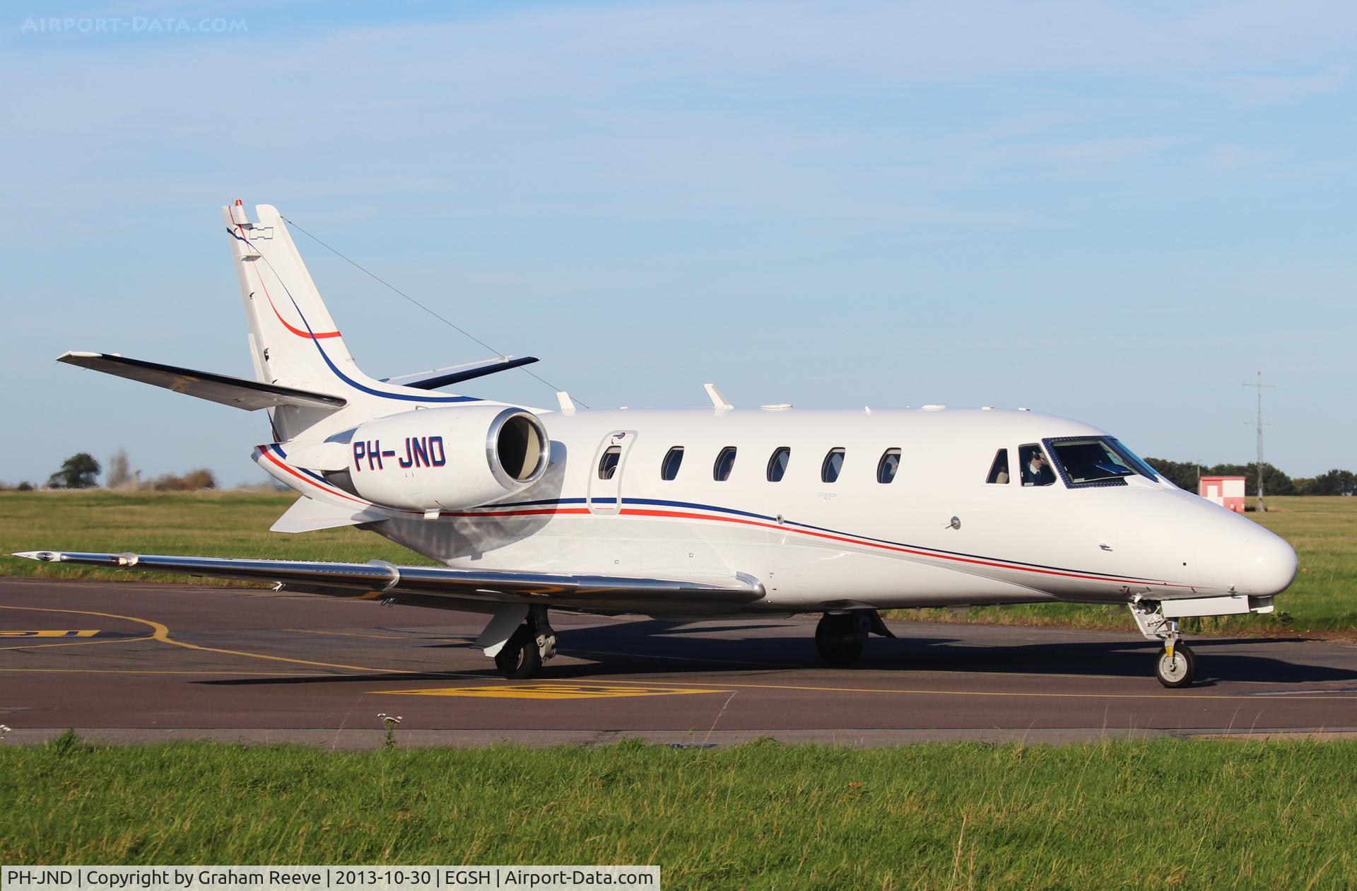 PH-JND, 2006 Cessna 560XL Citation C/N 560-5618, Departing from Norwich.